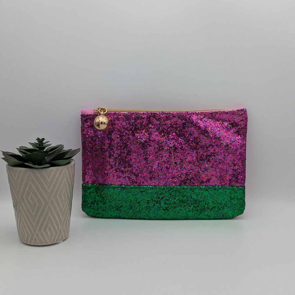 Ipsy Glam Bag Pink Green Sparkle December 2023